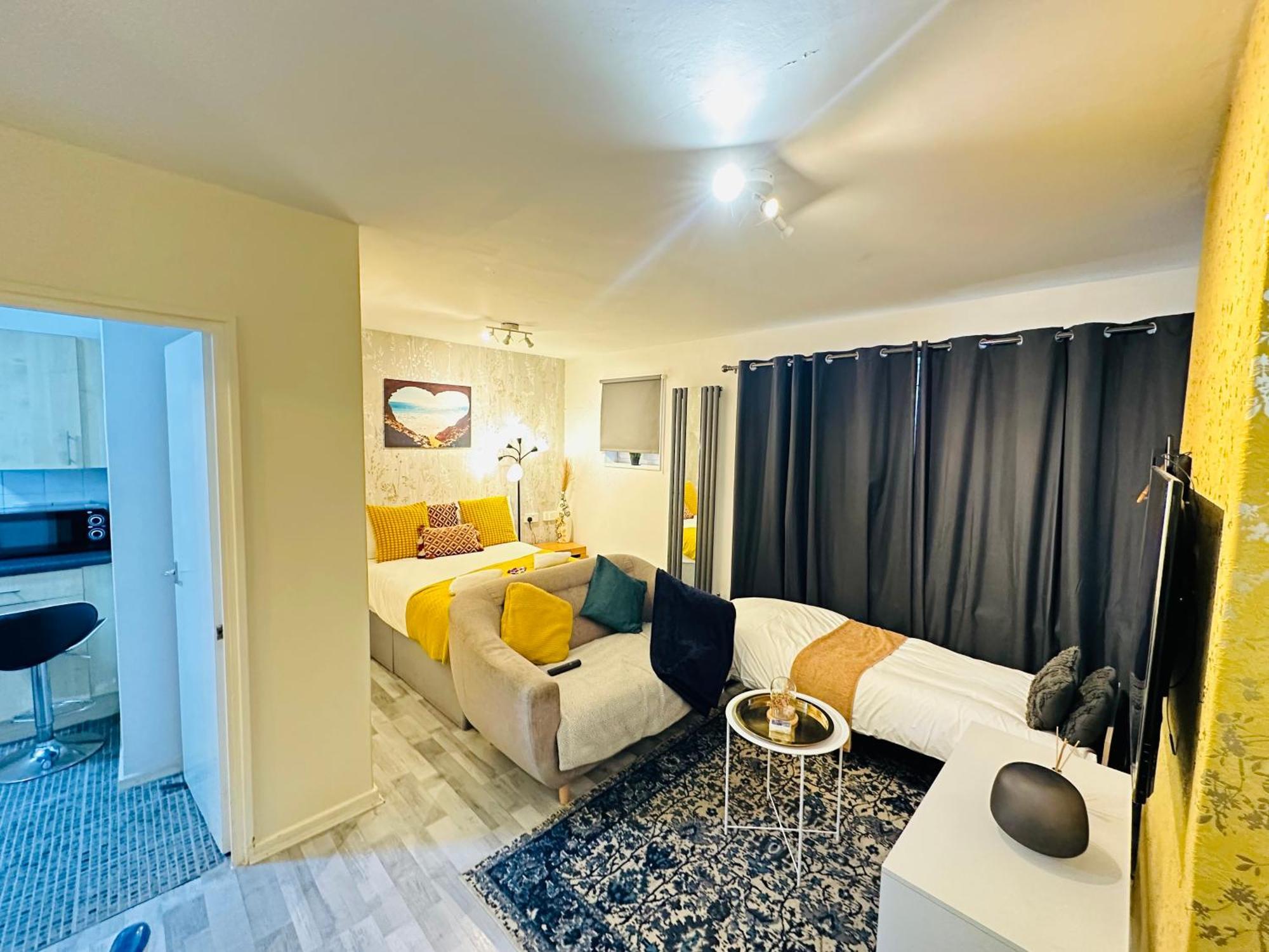 Studio Apartment In London, Bethnal Green Eksteriør billede